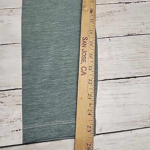 Lululemon Women's Align High Rise Pant 25” Graygreen Size 8 Buttery Soft Fabric - Picture 7 of 9